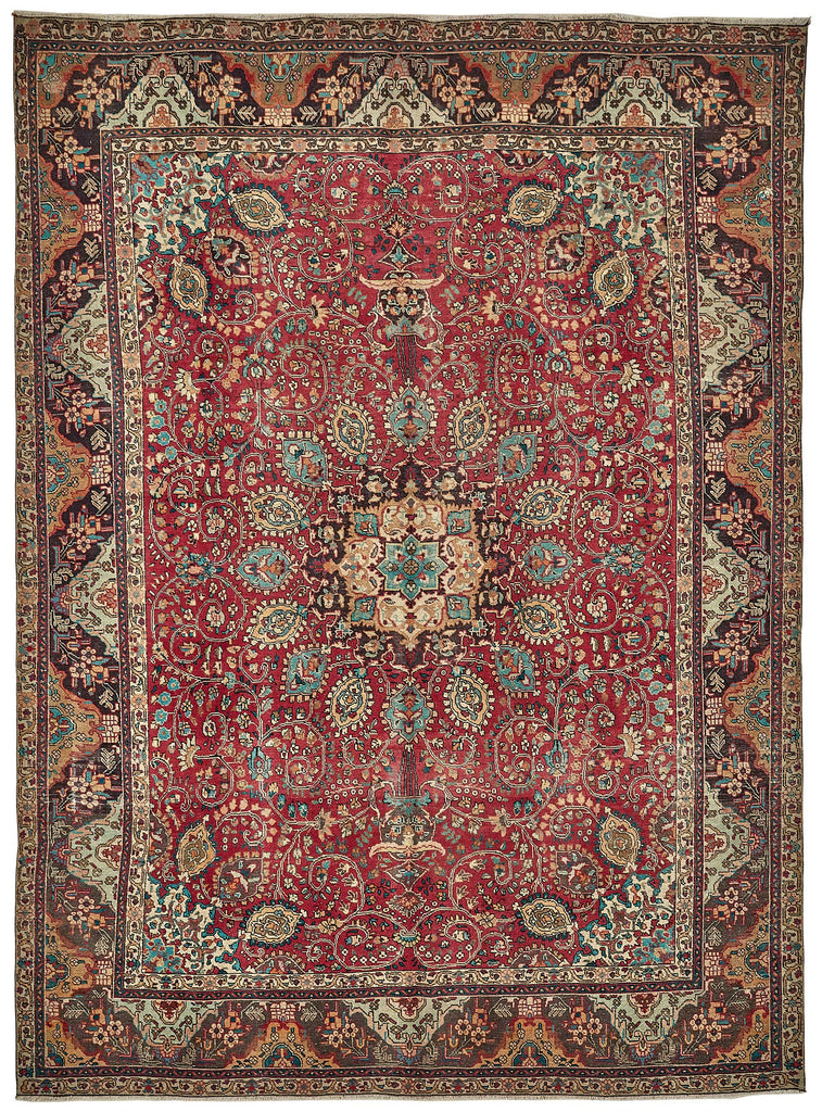 Beige vintage Persian rug 49739, 2.78 x 3.84 metres – full rug
