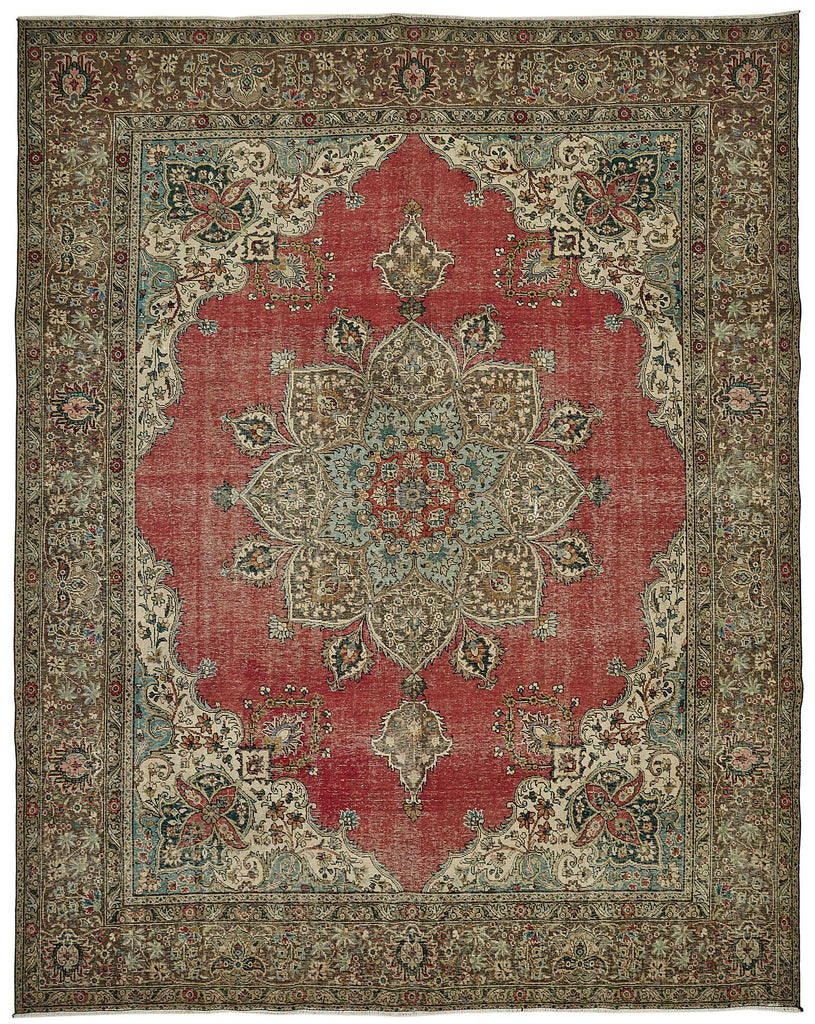 Beige vintage Persian rug 49751, 3.08 x 3.97 metres – full rug