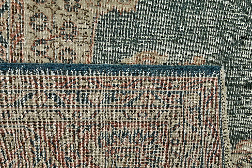 Beige vintage Persian rug 50175, 2.74 x 3.53 metres – photograph 7