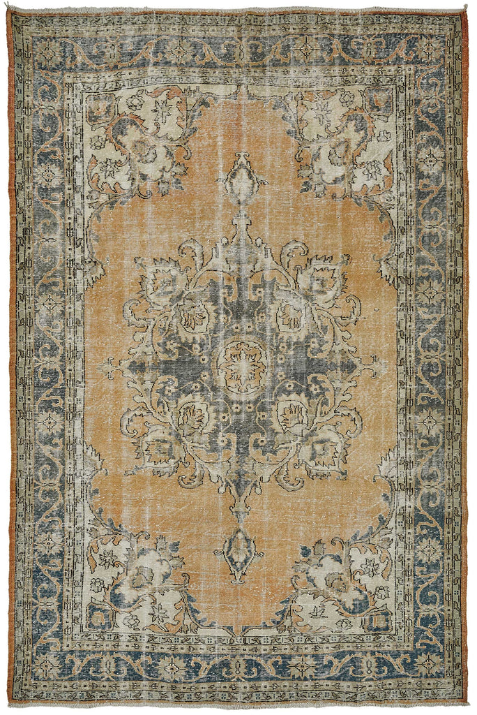 Beige vintage Persian rug 50176, 2.35 x 3.50 metres – full rug