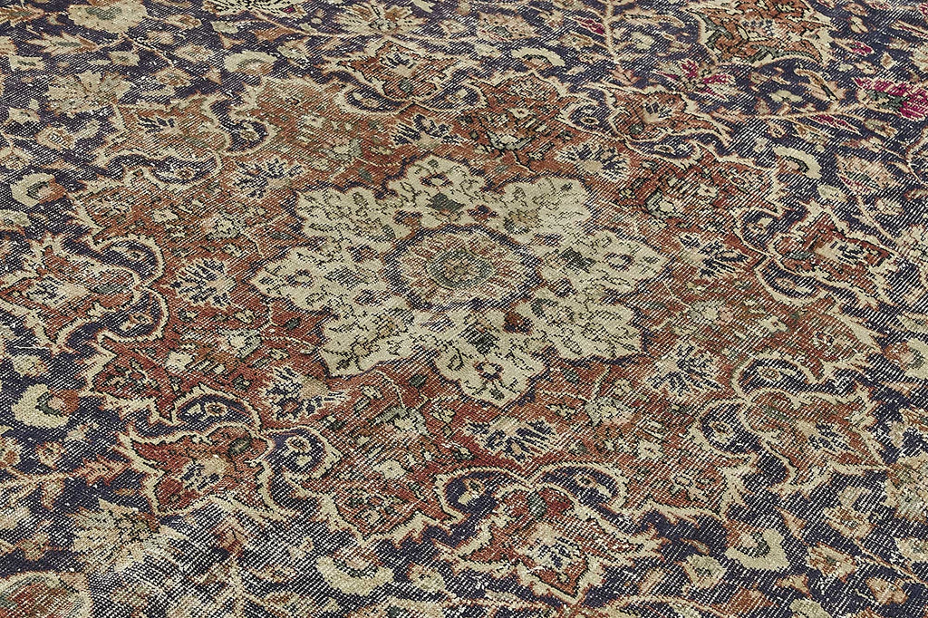 Beige vintage Persian rug 50179, 2.50 x 3.44 metres – photograph 5