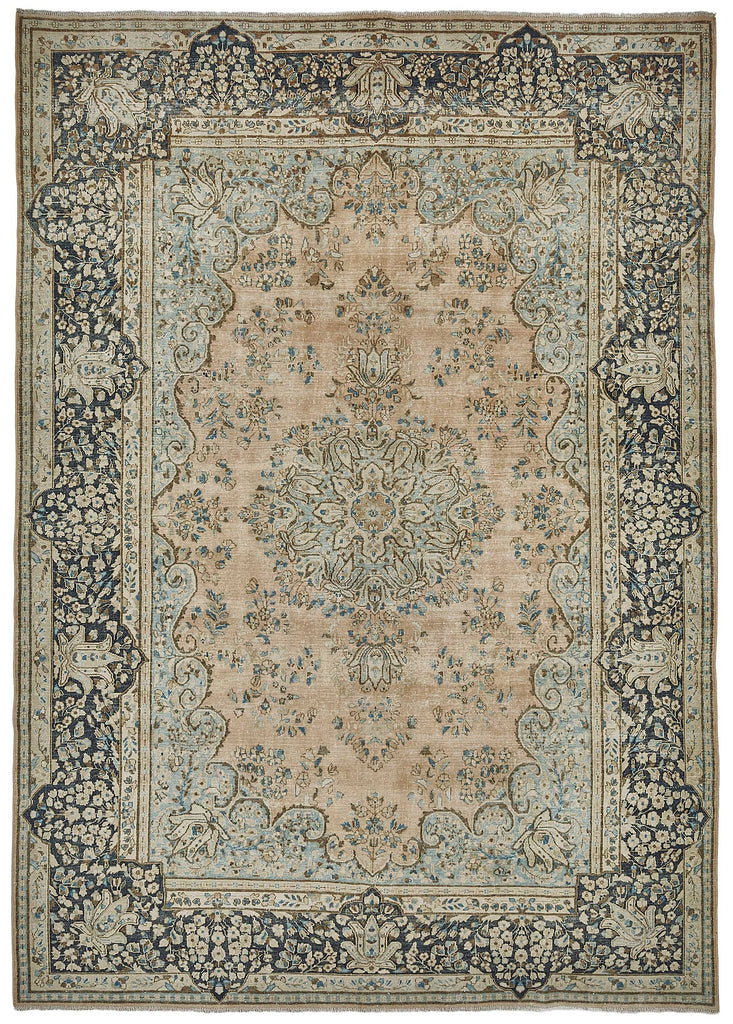 Beige vintage Persian rug 50187, 2.53 x 3.54 metres – full rug