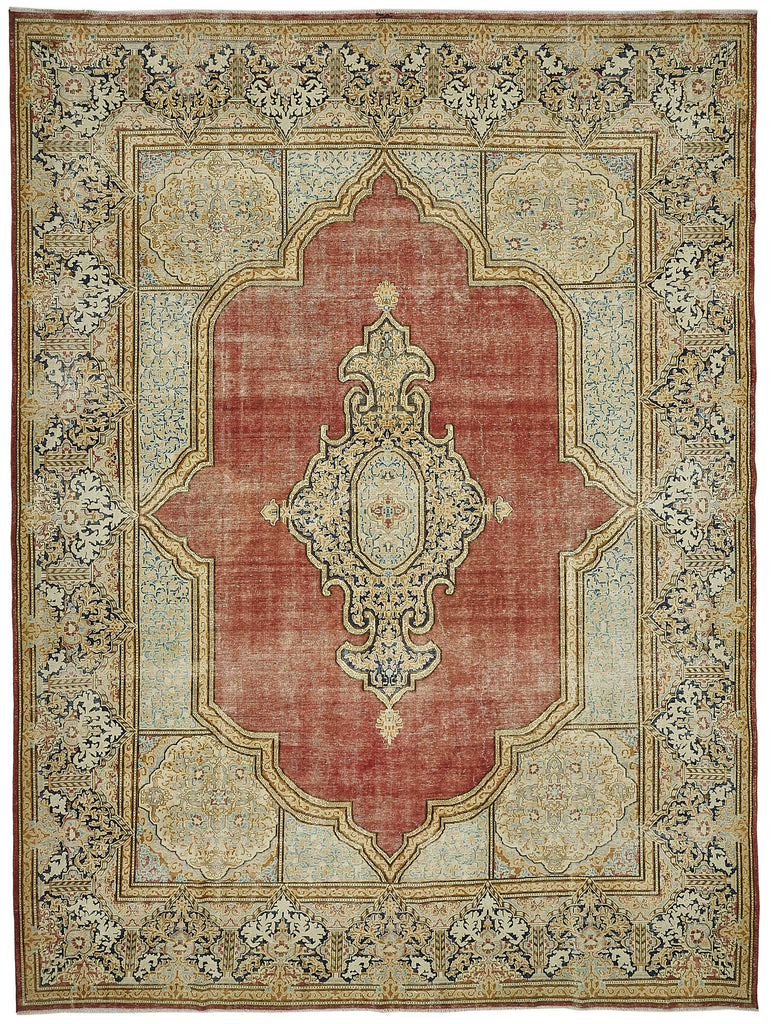 Beige vintage Persian rug 50189, 2.87 x 3.87 metres – full rug