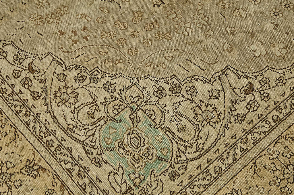 Beige vintage Persian rug 50192, 2.33 x 3.25 metres – photograph 9