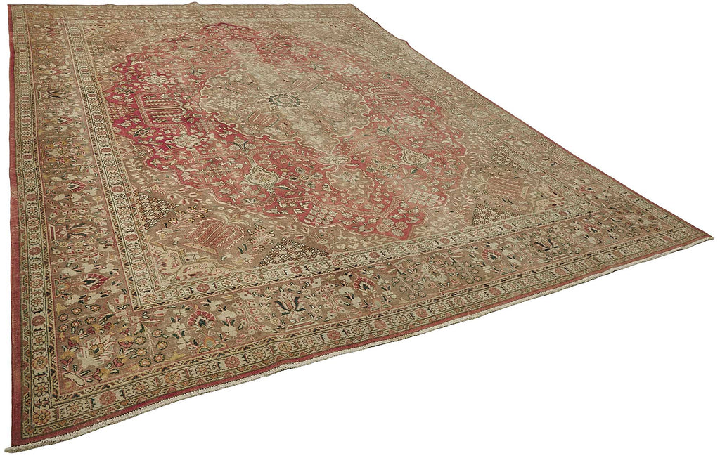 Beige vintage Persian rug 50193, 2.76 x 3.77 metres – photograph 2