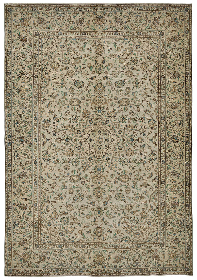 Beige vintage Persian rug 50204, 2.37 x 3.38 metres – full rug