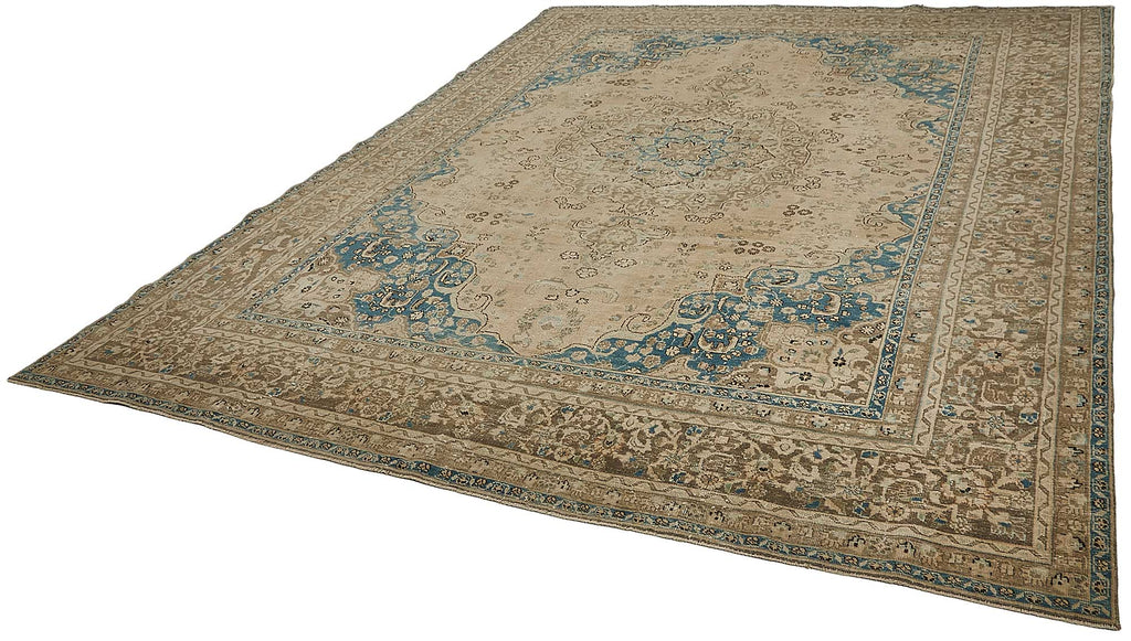Beige vintage Persian rug 50234, 2.91 x 3.78 metres – photograph 3