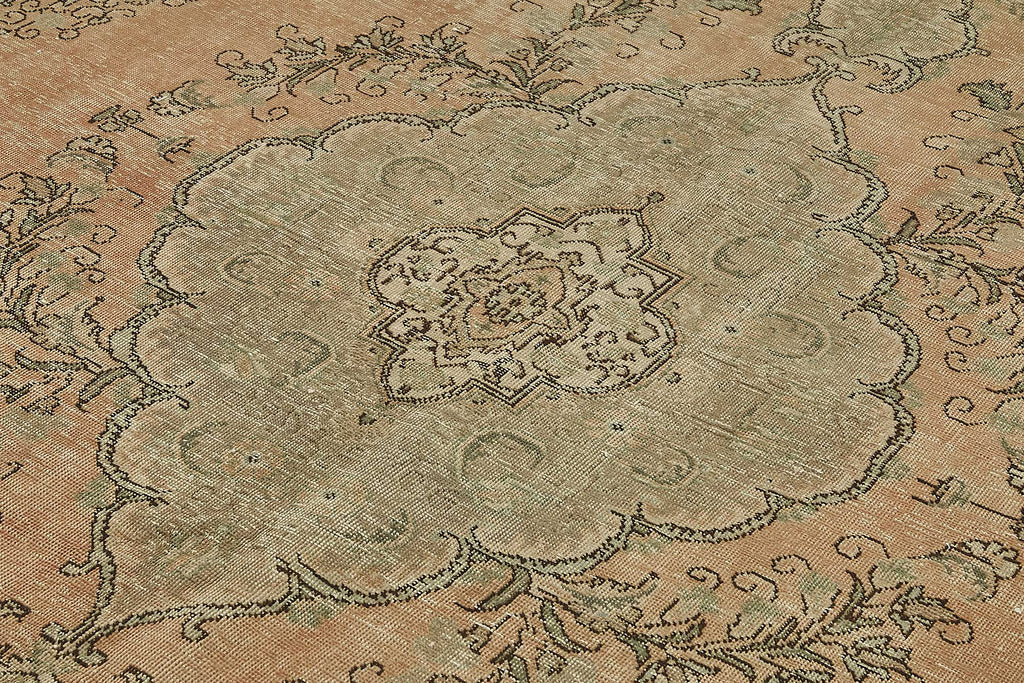 Beige vintage Persian rug 50235, 2.92 x 3.81 metres – photograph 5
