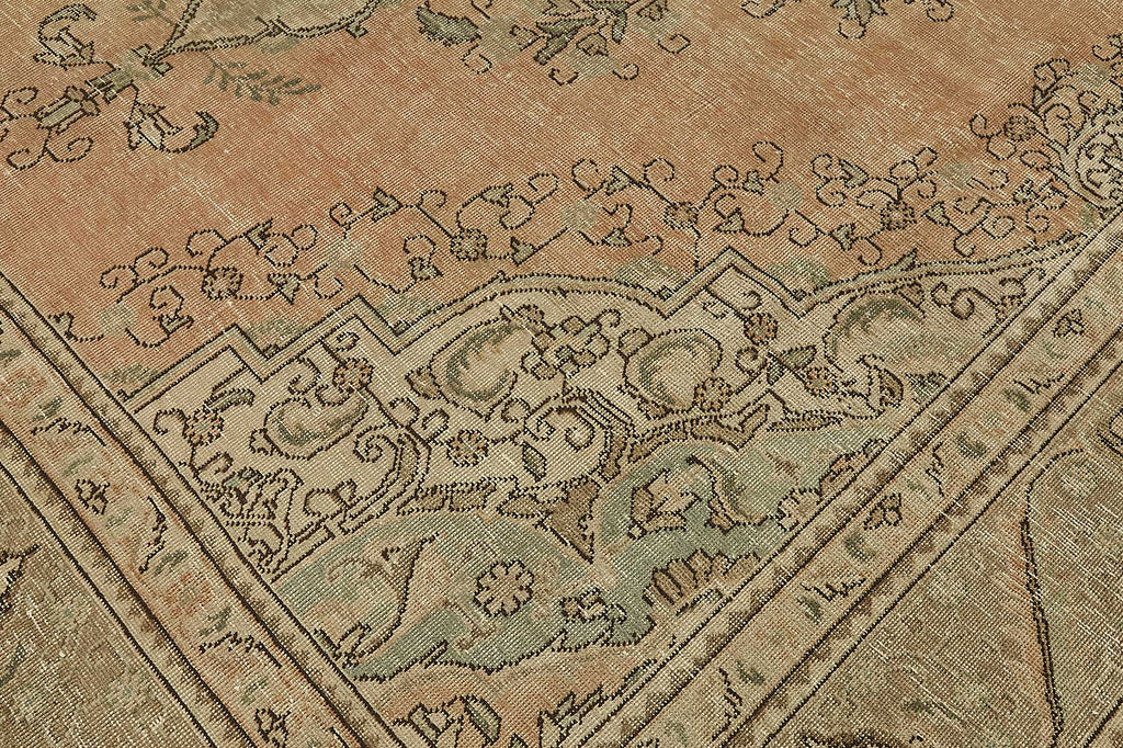 Beige vintage Persian rug 50235, 2.92 x 3.81 metres – photograph 9