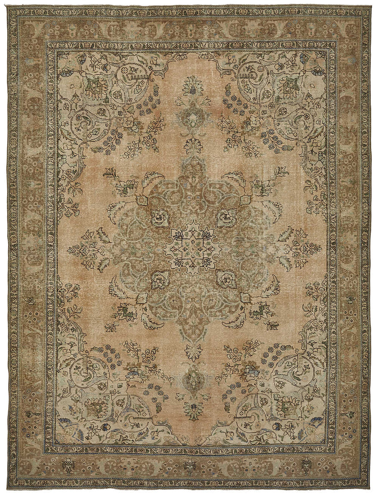 Beige vintage Persian rug 50236, 2.83 x 3.78 metres – full rug