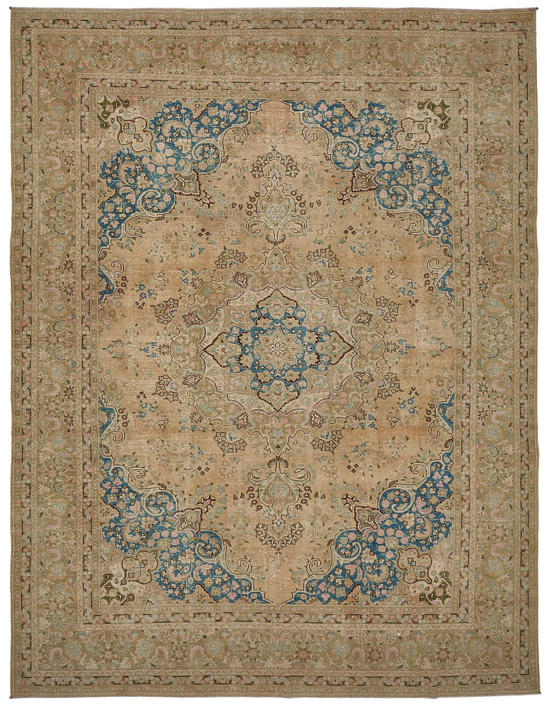 Beige vintage Persian rug 50237, 2.87 x 3.73 metres – full rug