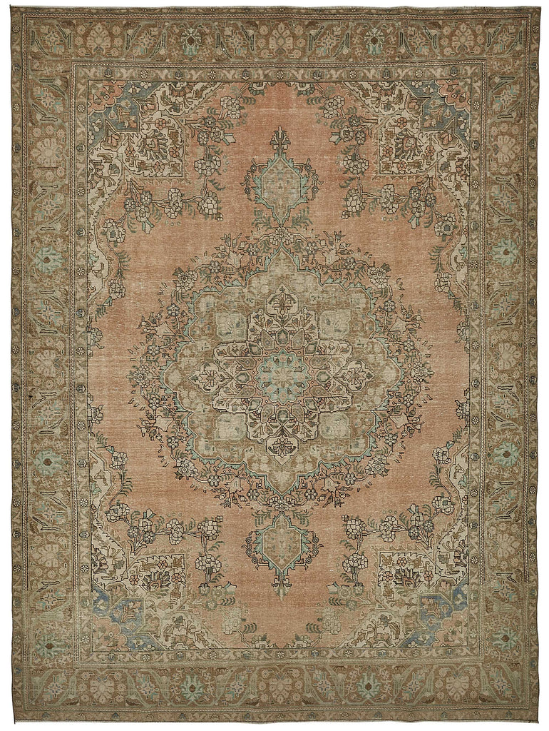 Beige vintage Persian rug 50239, 2.84 x 3.82 metres – full rug