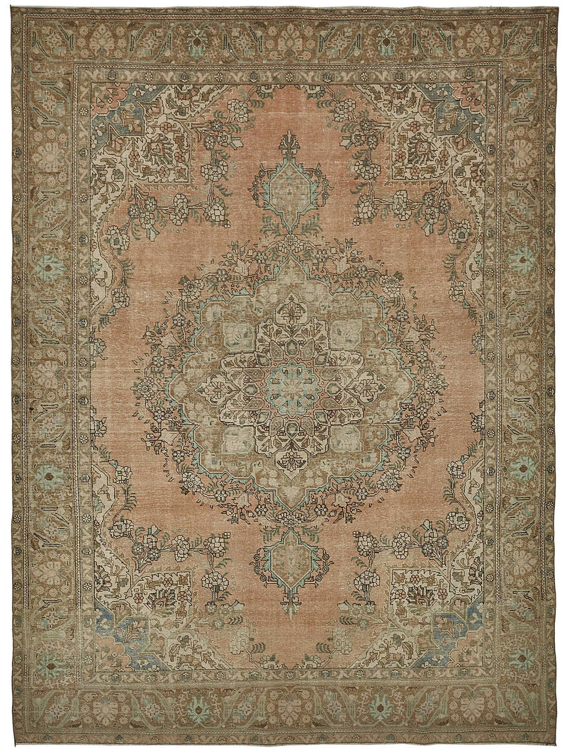 Beige vintage Persian rug 50239, 2.84 x 3.82 metres – full rug