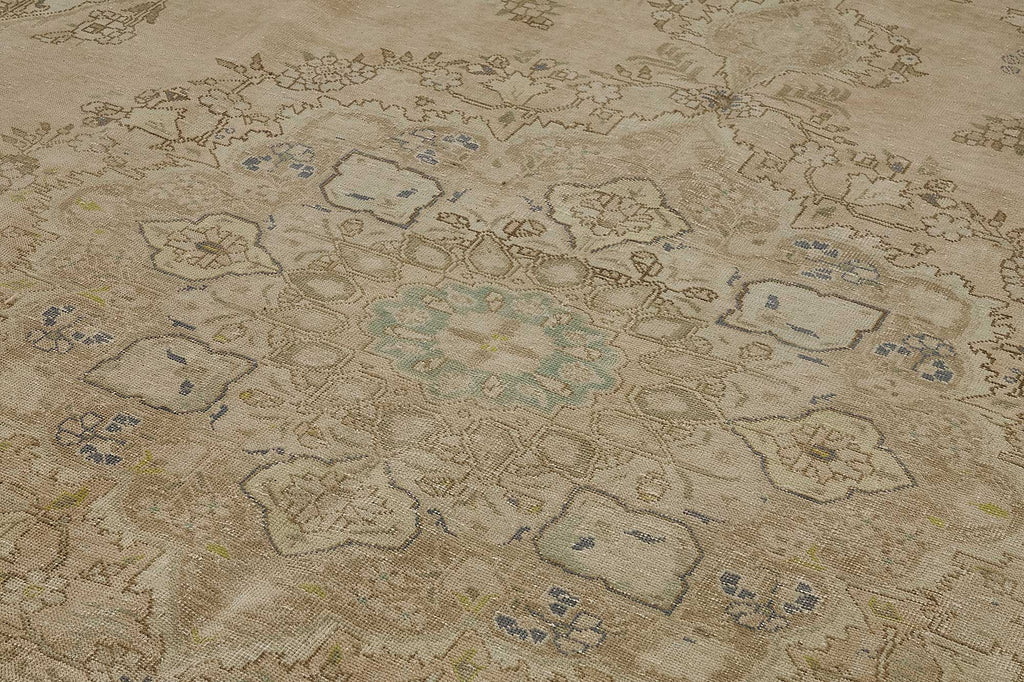 Beige vintage Persian rug 50243, 2.92 x 3.76 metres – photograph 5