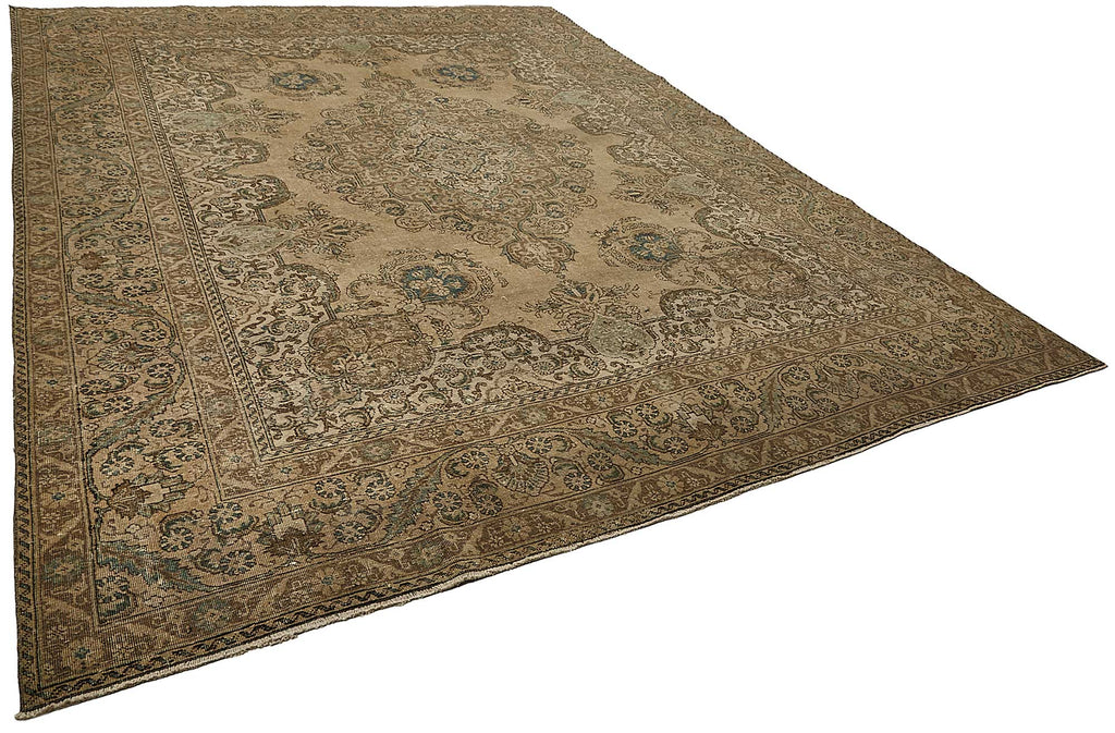 Beige vintage Persian rug 50244, 2.96 x 3.85 metres – photograph 2