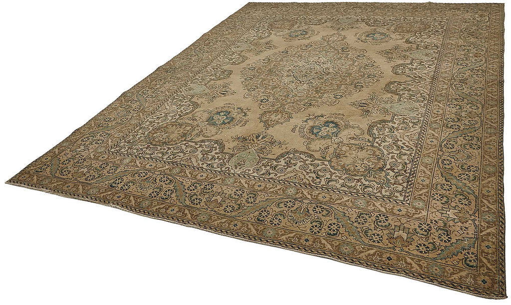 Beige vintage Persian rug 50244, 2.96 x 3.85 metres – photograph 3