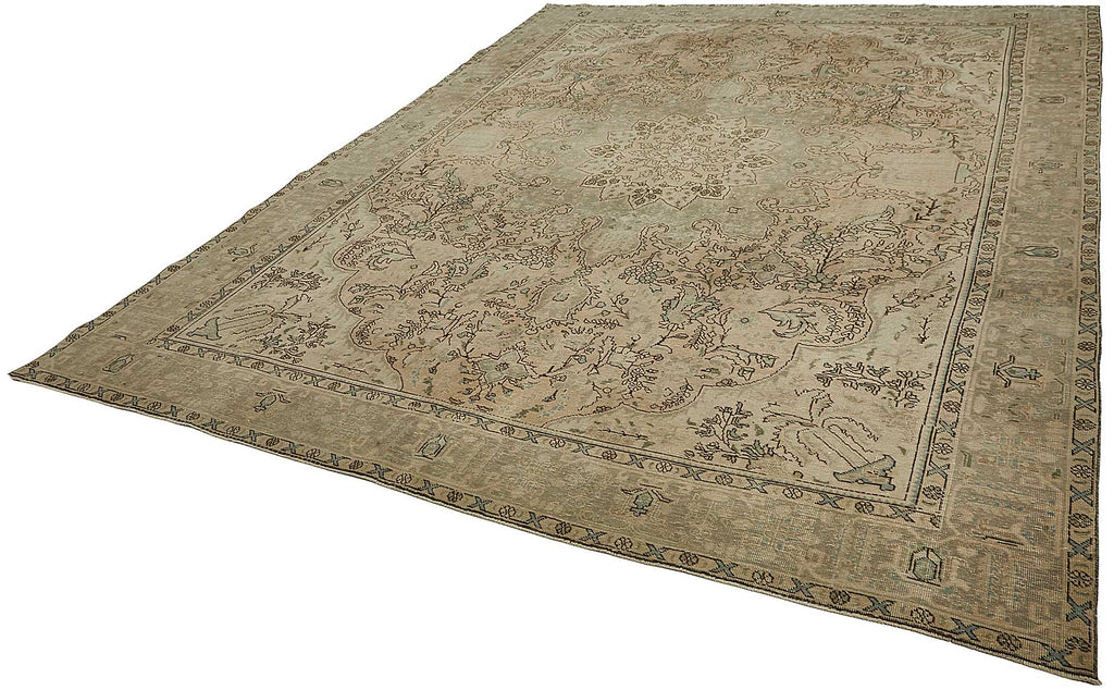 Beige vintage Persian rug 50246, 2.89 x 3.81 metres – photograph 3