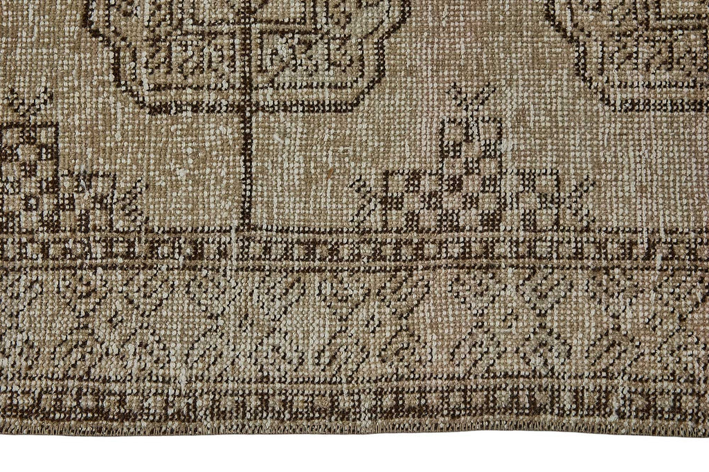 Beige vintage Persian rug 50980, 1.24 x 1.83 metres – photograph 8