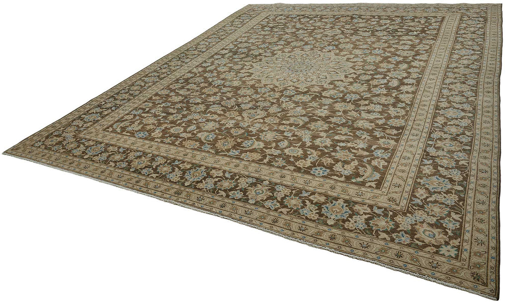 Beige vintage Persian rug 50985, 3.04 x 3.98 metres – photograph 3