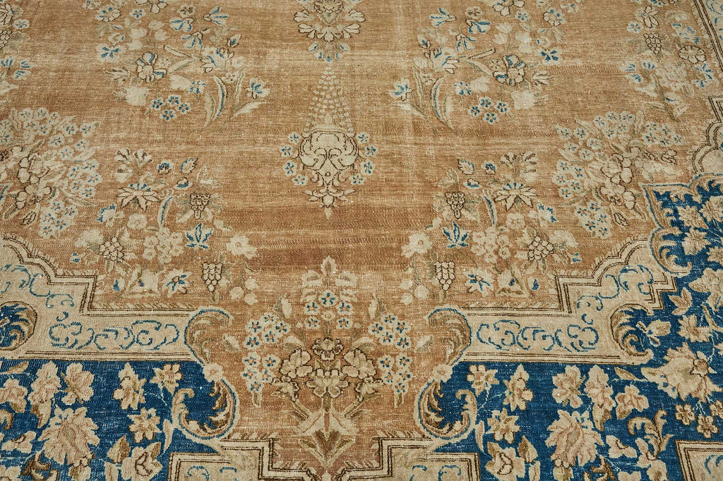 Beige vintage Persian rug 50993, 2.95 x 3.91 metres – photograph 10