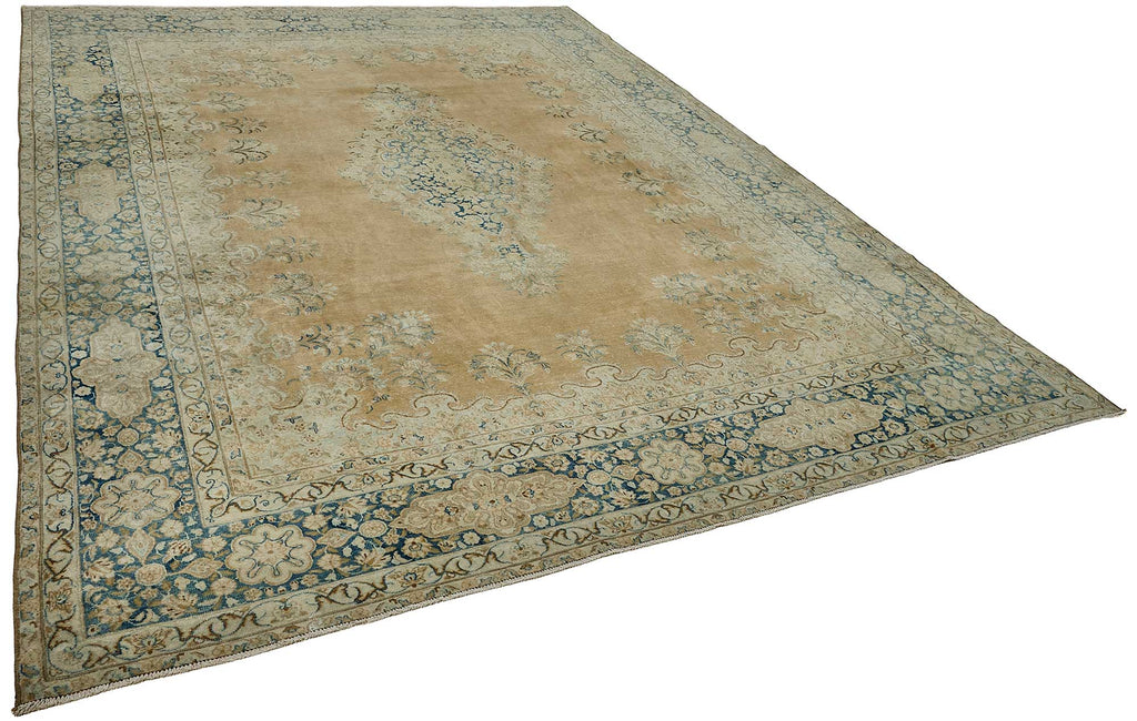 Beige vintage Persian rug 50995, 2.90 x 3.89 metres – photograph 2