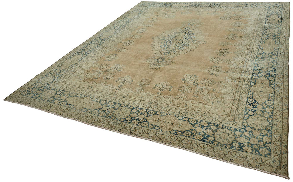 Beige vintage Persian rug 50995, 2.90 x 3.89 metres – photograph 3