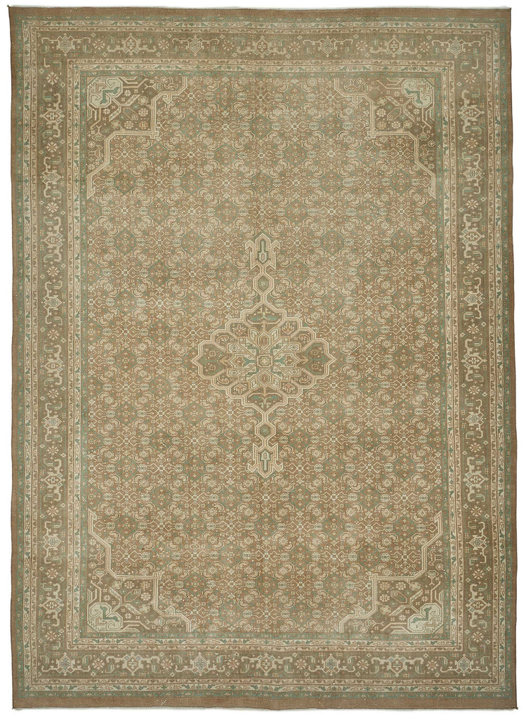 Beige vintage Persian rug 51010, 2.52 x 3.48 metres – full rug