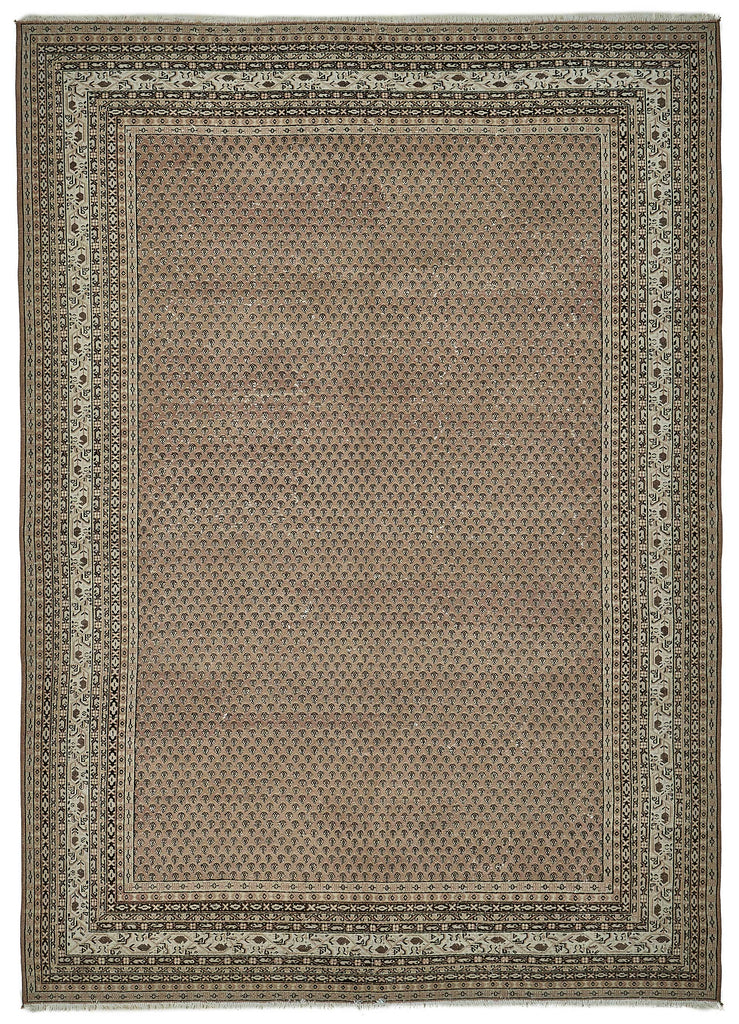 Beige vintage Persian rug 51025, 2.46 x 3.43 metres – full rug
