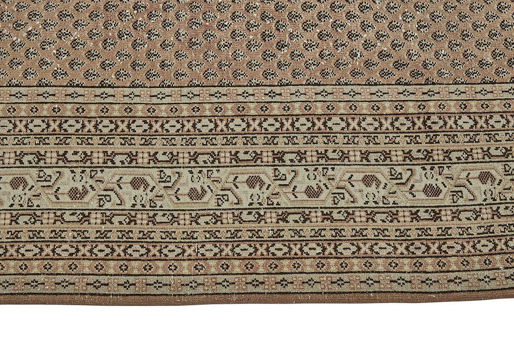 Beige vintage Persian rug 51025, 2.46 x 3.43 metres – photograph 8