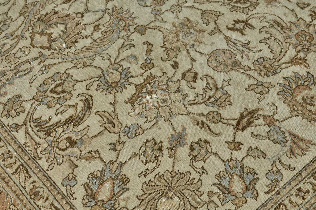Beige vintage Persian rug 51028, 2.40 x 3.47 metres – photograph 9