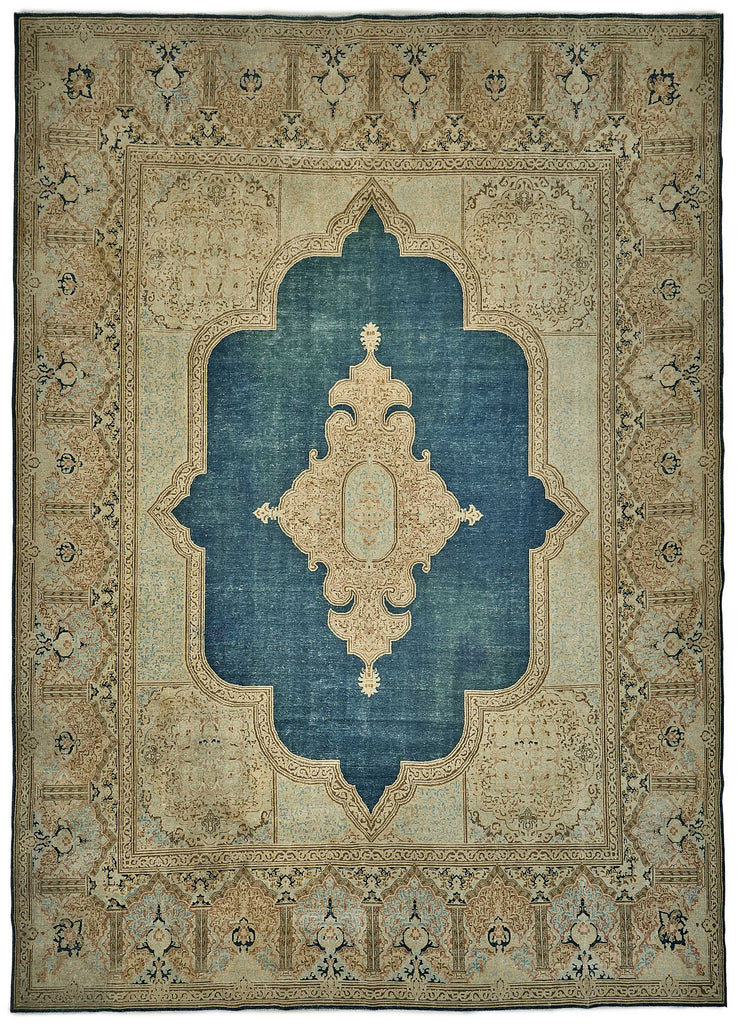 Beige vintage Persian rug 51030, 3.04 x 4.13 metres – full rug