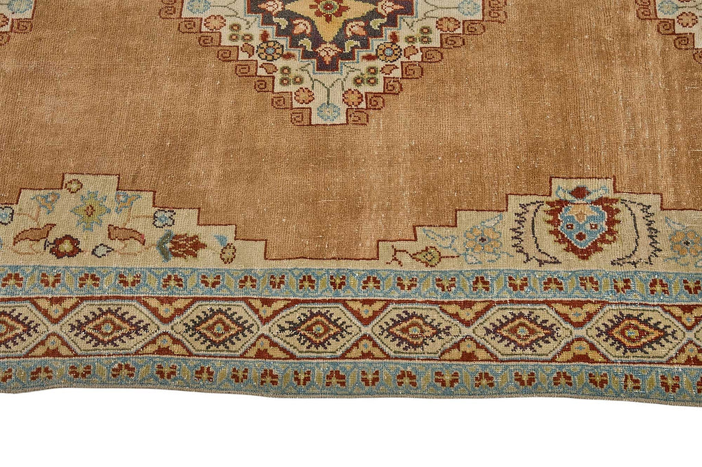 Beige vintage Persian rug 51036, 2.41 x 4.17 metres – photograph 8