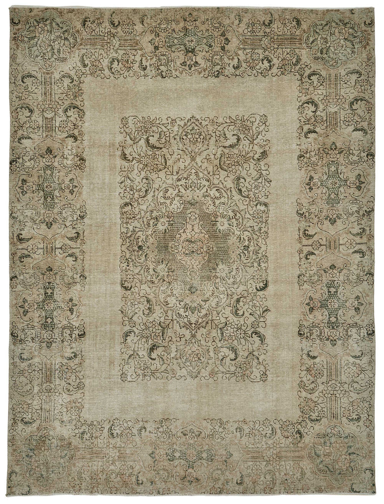 Beige vintage Persian rug 51038, 3.03 x 3.96 metres – full rug