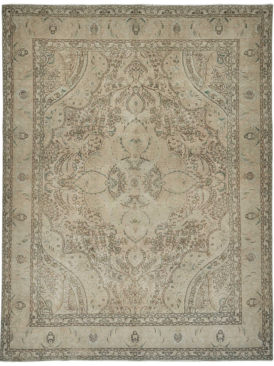 Vintage Persian Rug – Beige, 296 × 385 cm | 51042