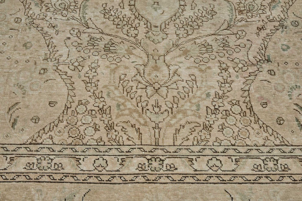 Beige vintage Persian rug 51042, 2.96 x 3.85 metres – photograph 10