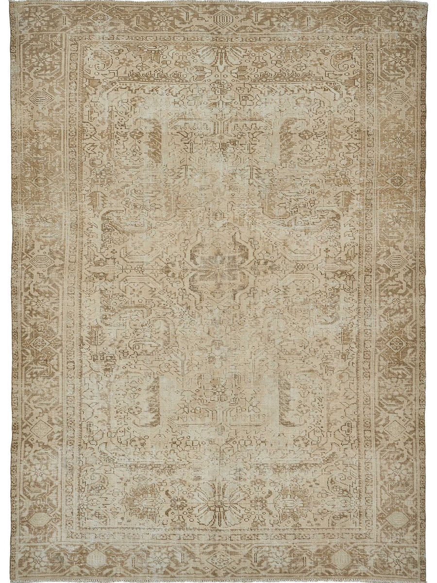 Vintage Persian Rug – Beige, 238 × 331 cm | 51043