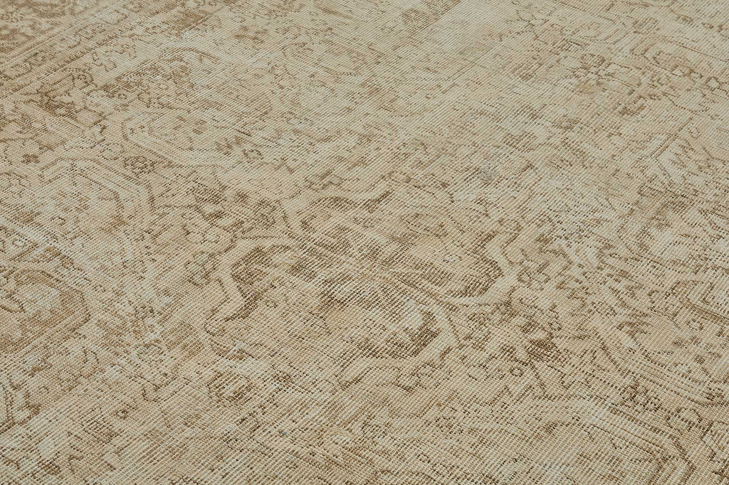 Beige vintage Persian rug 51043, 2.38 x 3.31 metres – photograph 5