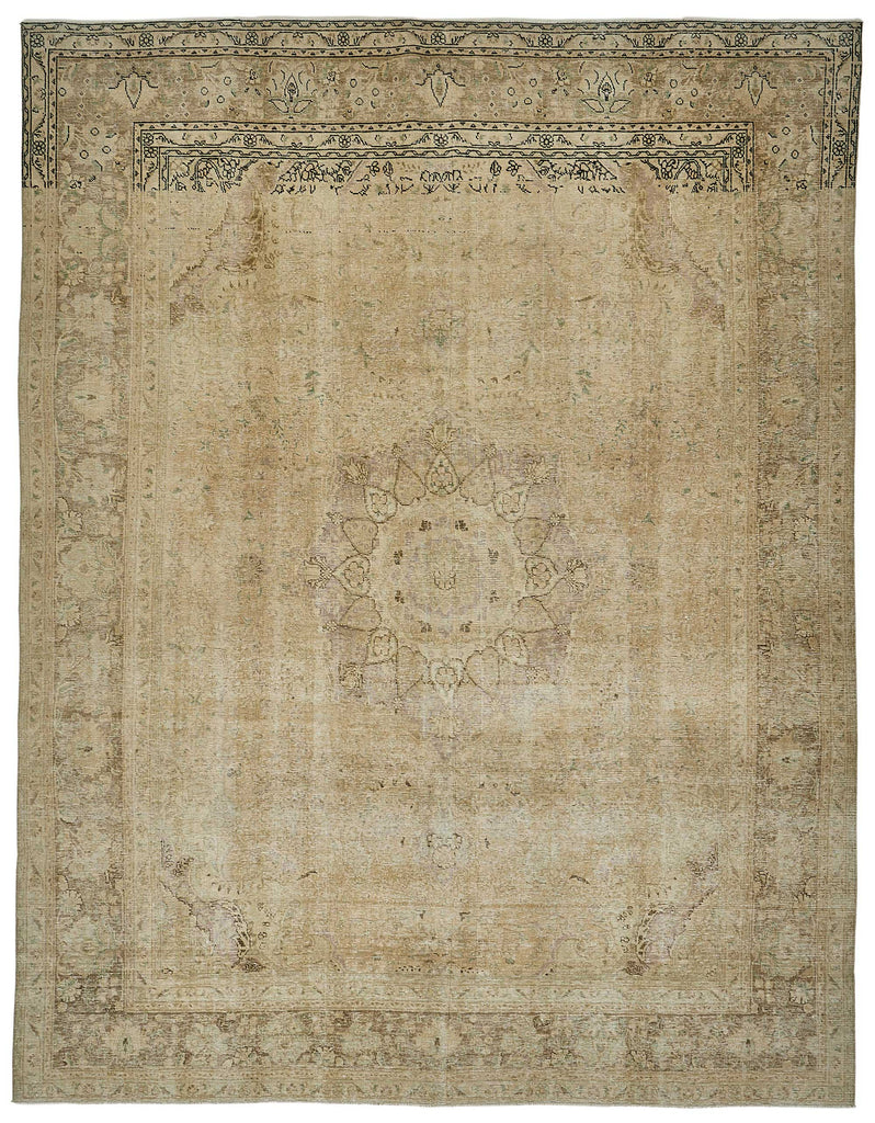 Beige vintage Persian rug 51046, 2.95 x 3.82 metres – full rug