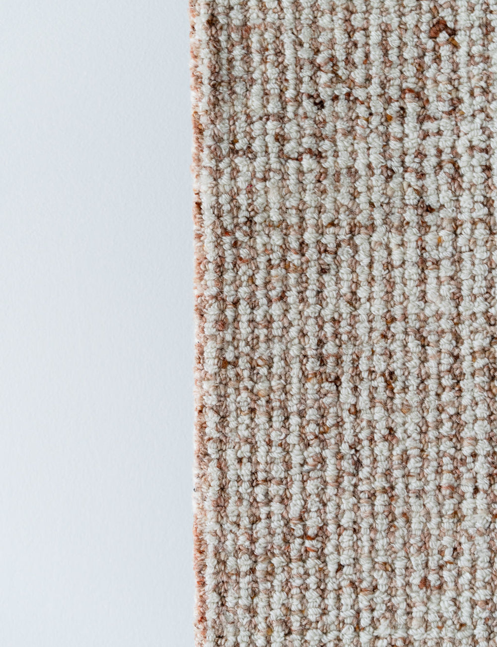 Halo Designer Rug - Peach/White