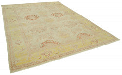 Beige Oushak rug 33297