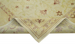 Beige Oushak rug 33296