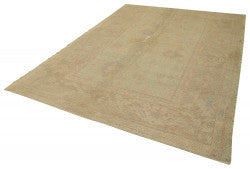 Beige Oushak rug 33312