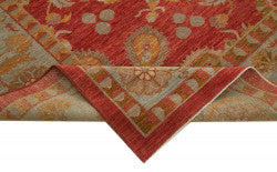 Red Oushak rug 33303
