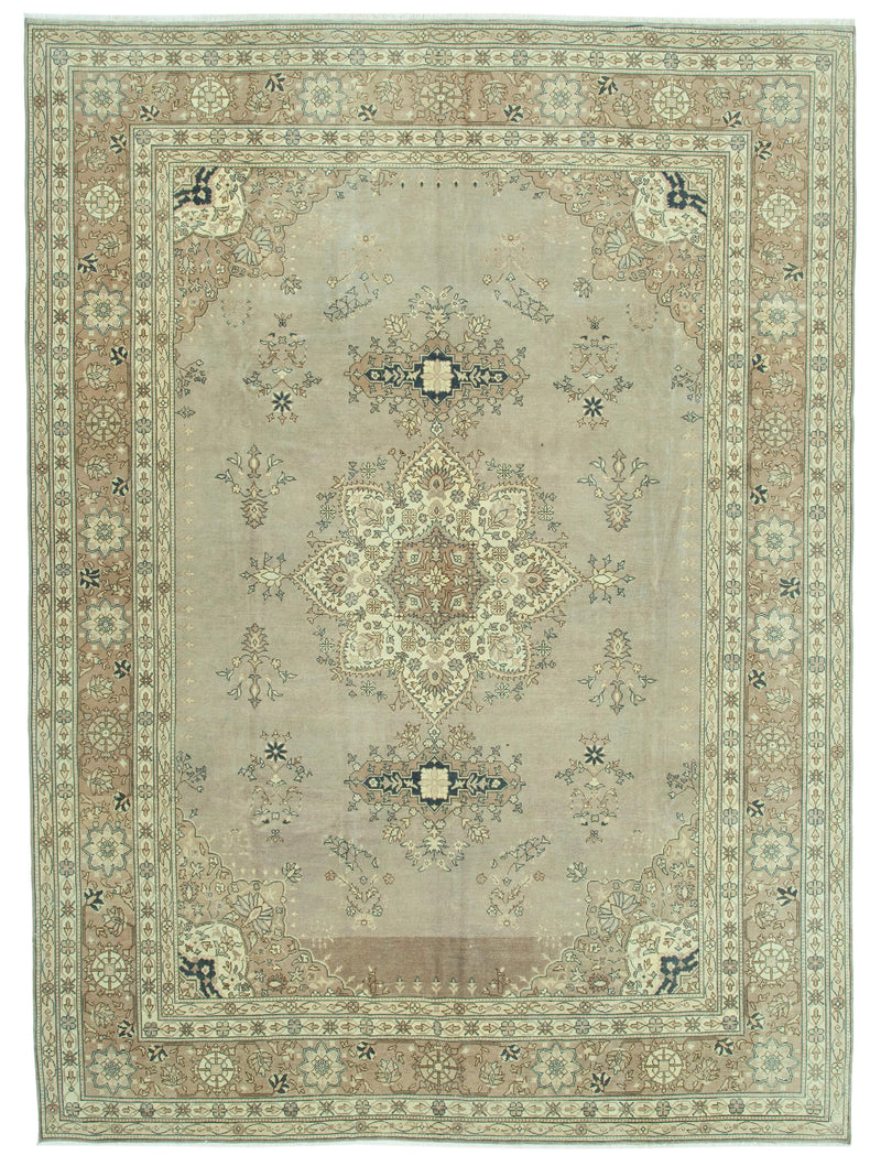 Nimbus Tranquility Vintage Persian Rug - 2.74 x 3.68 - SamaRugs