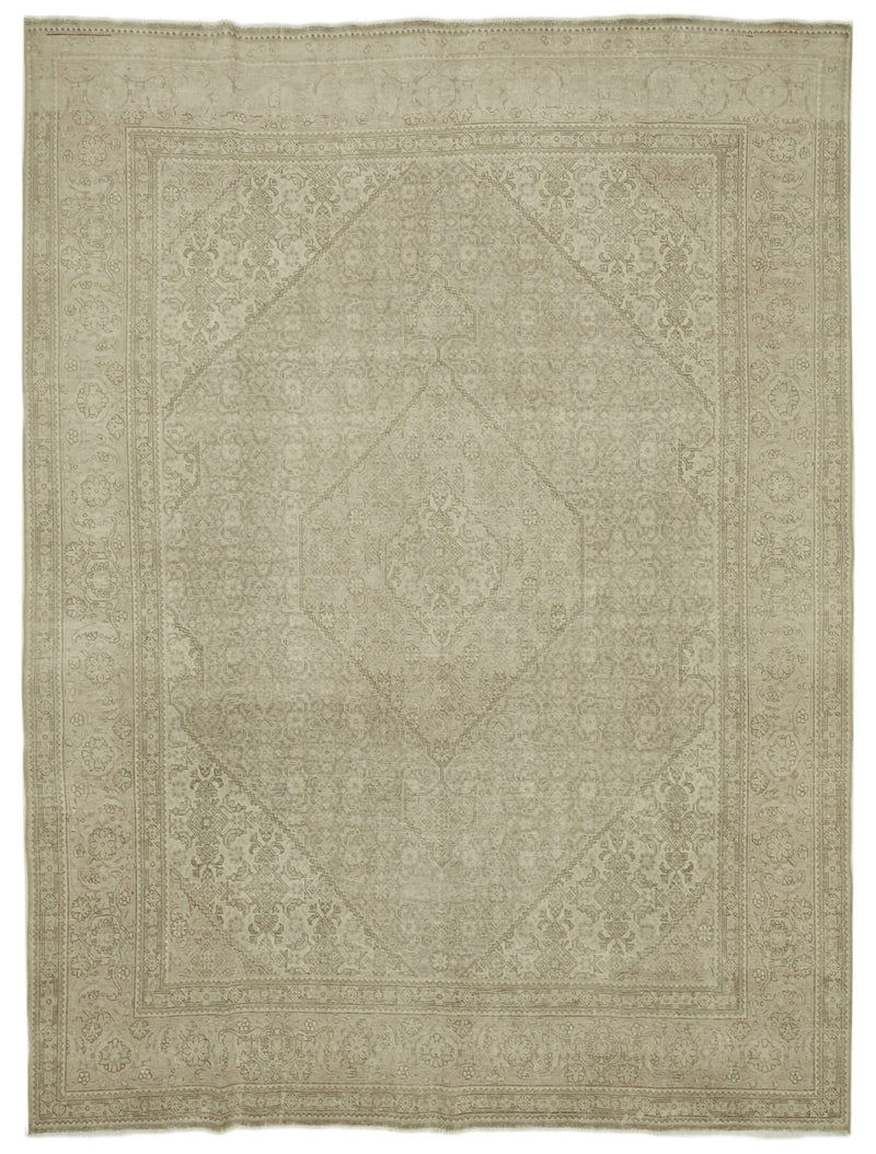 Aurora Lullaby Vintage Persian Rug - 2.90 x 3.88 - SamaRugs