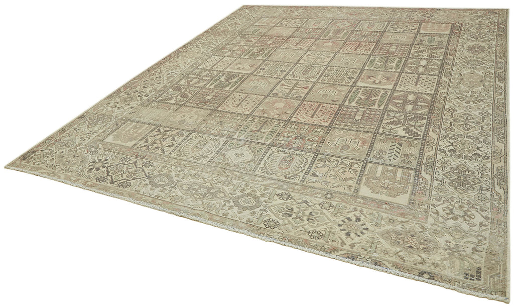 Aria Dreamweave Vintage Persian Rug - 3.03 x 3.68