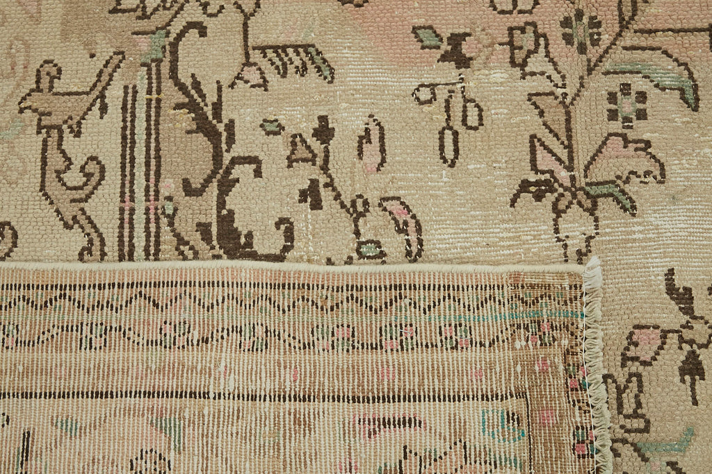 Seraphim Echoes Vintage Persian Rug - 3.15 x 3.94 - SamaRugs