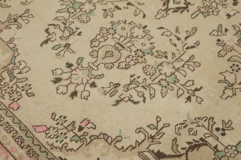 Seraphim Echoes Vintage Persian Rug - 3.15 x 3.94 - SamaRugs