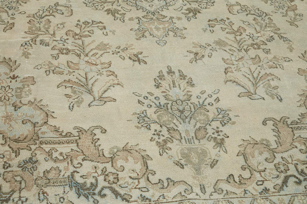 Aurora Harmony Vintage Persian Rug - 3.05 x 4.00 - SamaRugs