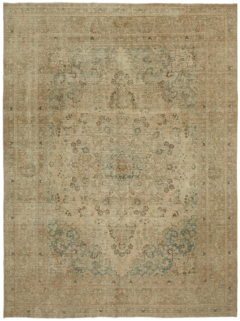 Solaris Echoes Vintage Persian Rug - 2.96 x 3.86